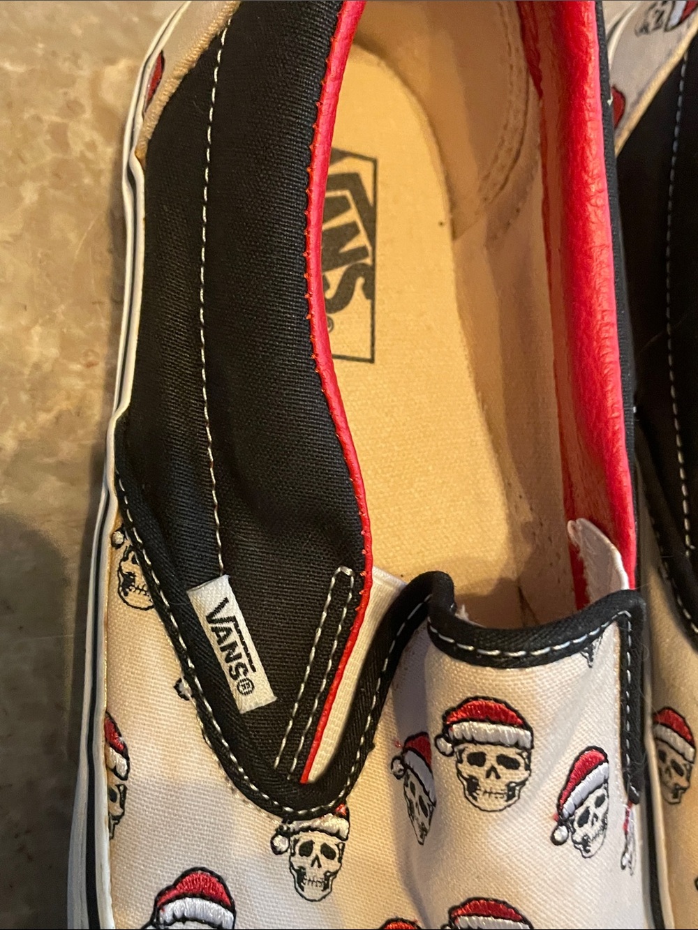 Vans Slip-On Loafers in White, Black, and Red with Skull Print - Picture 5 of 15